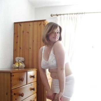 Profil de Hanin, 33 ans, Escorte à Ceylon
