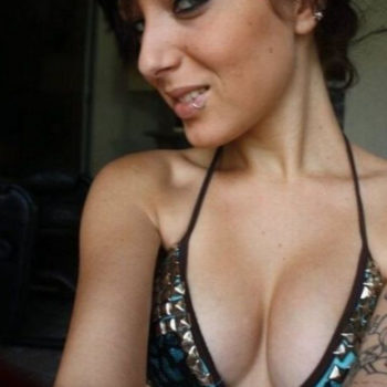 Profil de Massandje, 35 ans, Escorte à Beechy