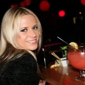 Profil de Mujde, 32 ans, Escorte à Champlain