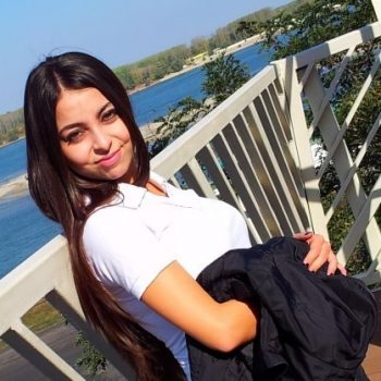Profil de Henya, 32 ans, Escorte à Falher