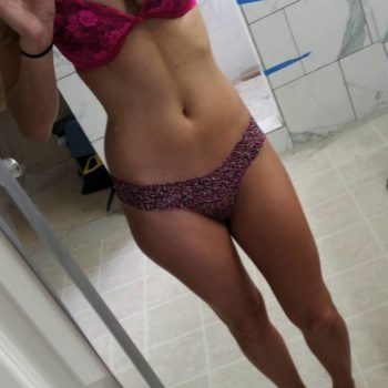 Profil de Nafisatou, 29 ans, Escorte à Clive
