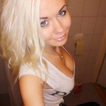 Profil de Clovicia, 26 ans, Escorte à Dundurn